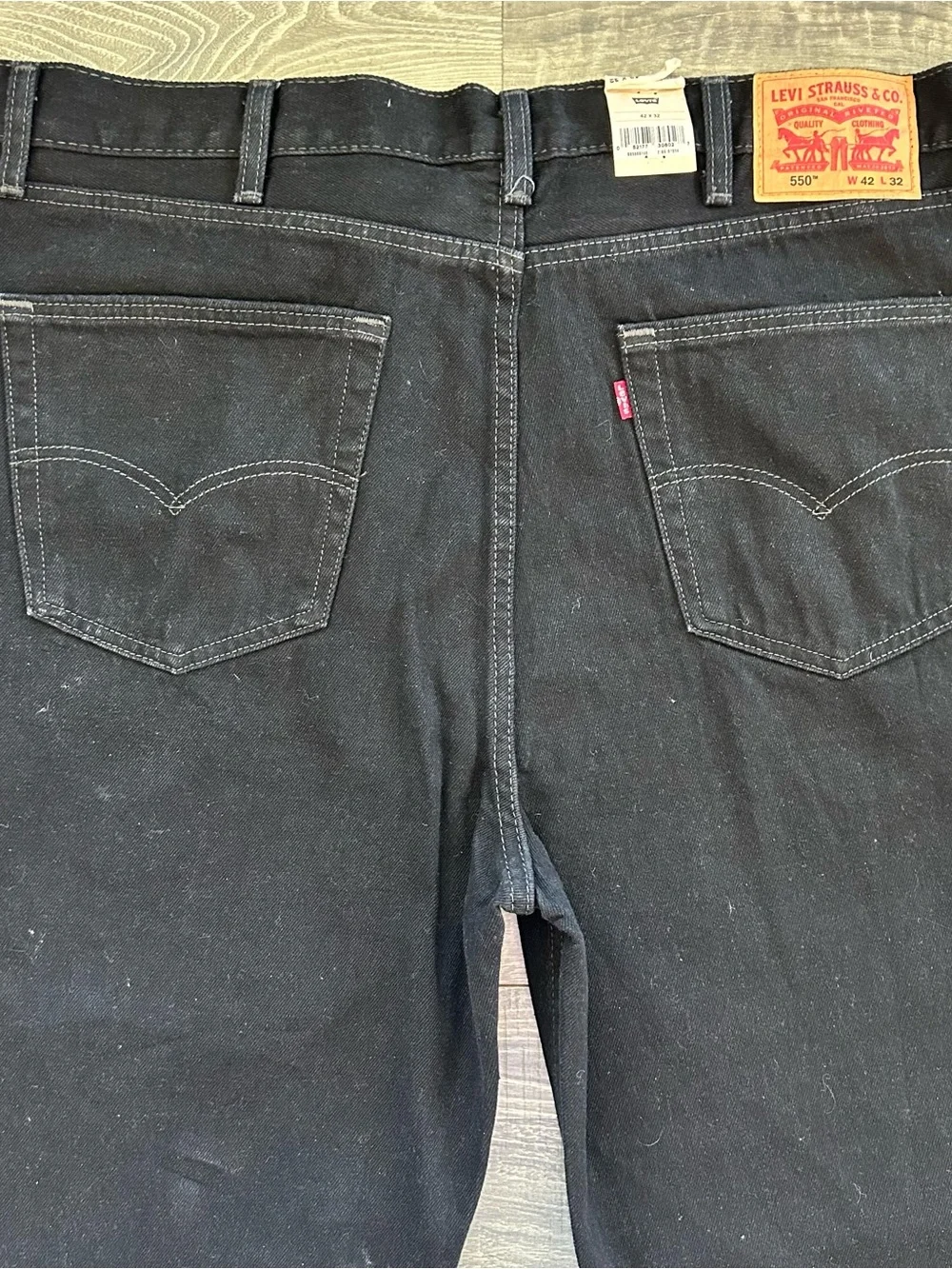 42x32 NWT Levi’s 550 Relaxed Jeans Mens Black Tapered Leg 100% Cotton 0055